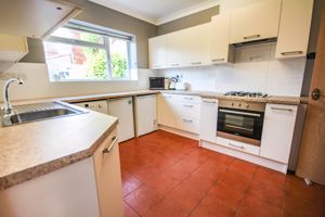 Photo 17- click for photo gallery